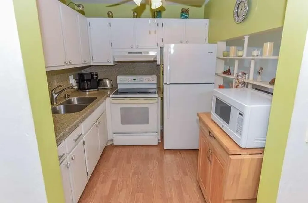 3362 Cynthia Lane Lake Worth Beach FL 33461