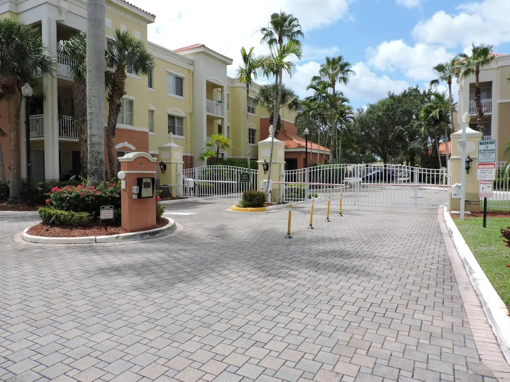 11032 Legacy Drive Palm Beach Gardens FL 33410