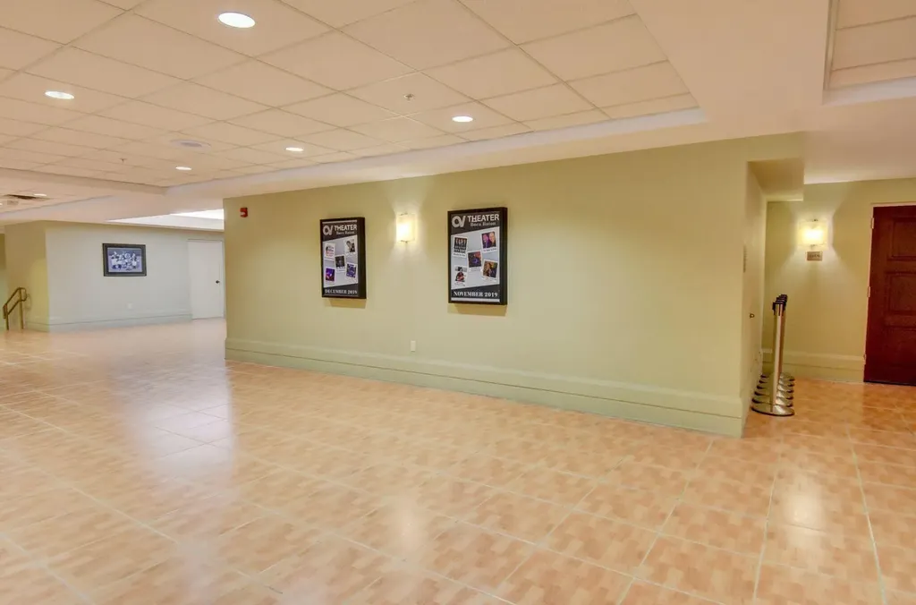 4037 Hythe C Boca Raton FL 33434