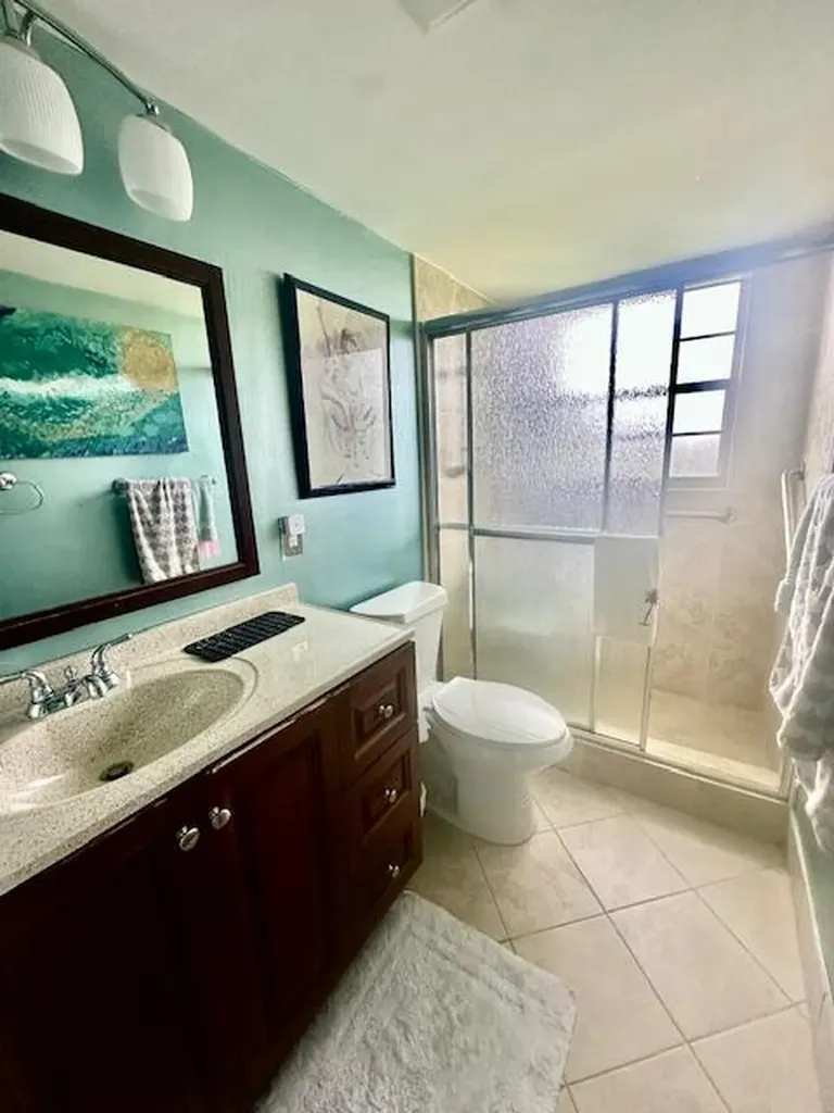 4037 Hythe C Boca Raton FL 33434