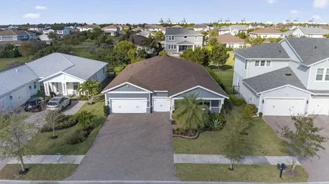 1109 Deer Haven Drive Loxahatchee FL 33470