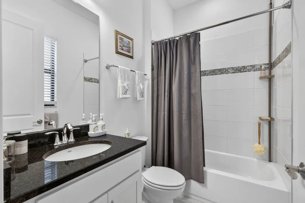 5492 St Armands Way Westlake FL 33470