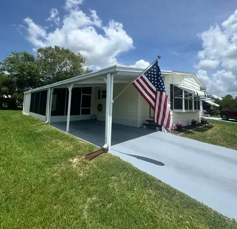 8 Grande Camino Place Fort Pierce FL 34951