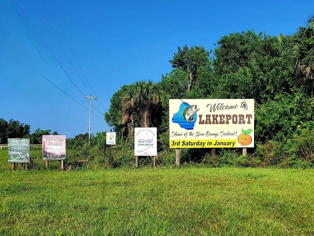 1339 Old Lakeport Road Moore Haven FL 33471