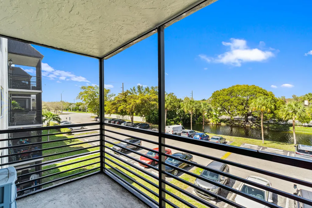 3700 N Pine Island Road Sunrise FL 33351