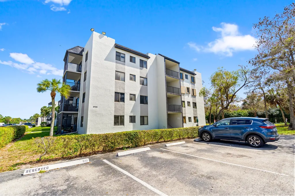 3700 N Pine Island Road Sunrise FL 33351