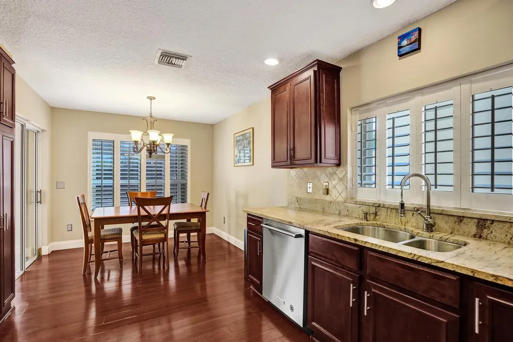 10425 Buena Ventura Drive Boca Raton FL 33498