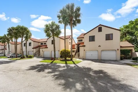 10 Via De Casas Sur Boynton Beach FL 33426