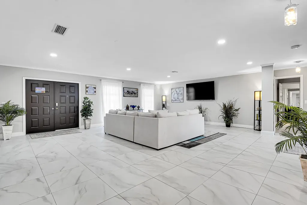 1618 The 12th Fairway Wellington FL 33414