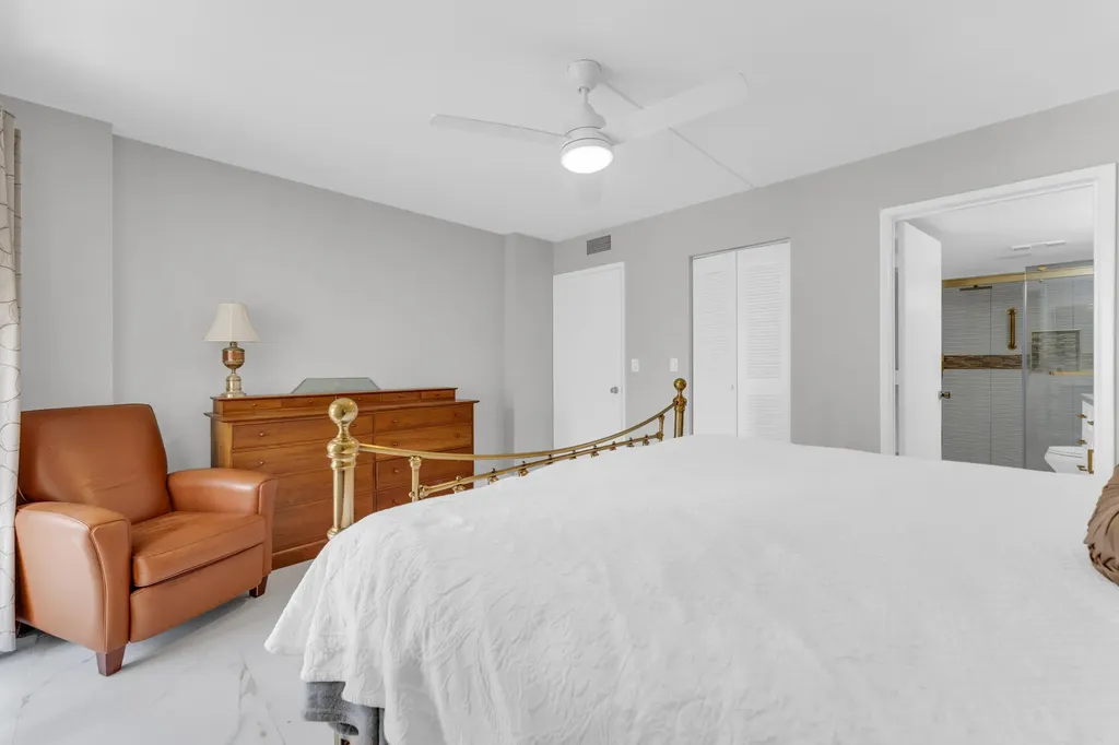 7192 Huntington Lane Delray Beach FL 33446