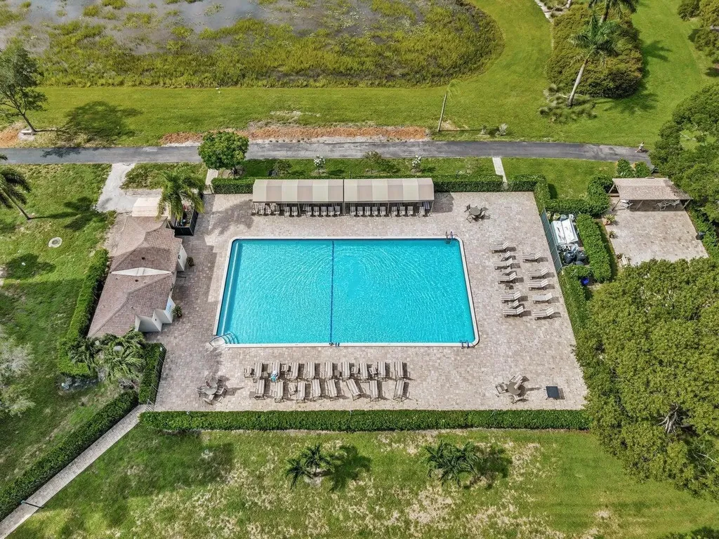 7192 Huntington Lane Delray Beach FL 33446