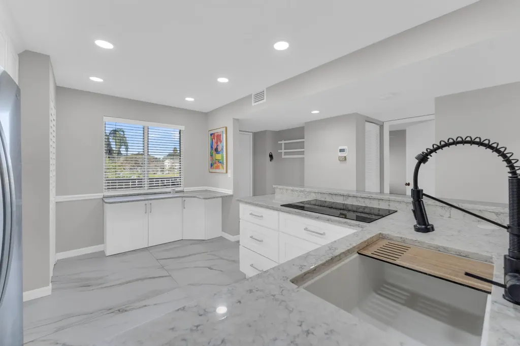7192 Huntington Lane Delray Beach FL 33446