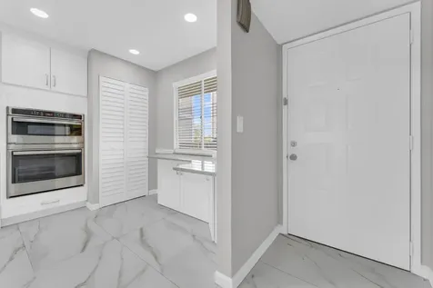 7192 Huntington Lane Delray Beach FL 33446