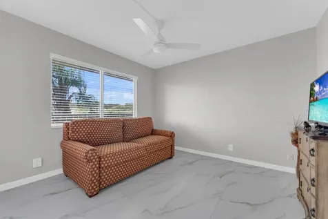 7192 Huntington Lane Delray Beach FL 33446