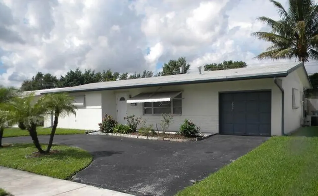 2955 NW 73rd Avenue Sunrise FL 33313