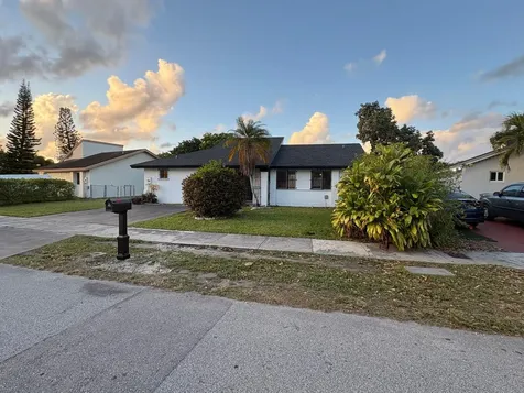 12231 SW 210th Street Miami FL 33177