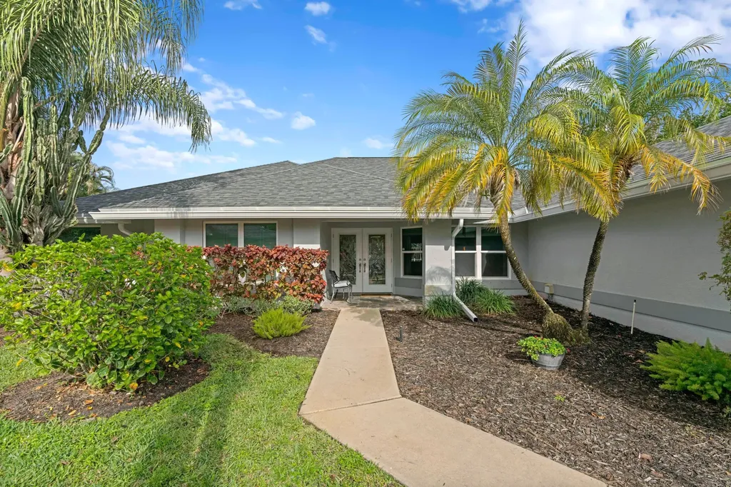 551 Kingsbury Terrace Wellington FL 33414