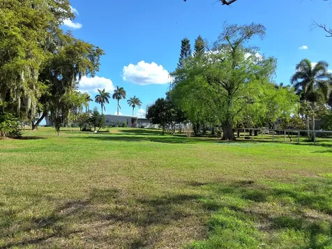 1221 Bacom Point Road Pahokee FL 33476