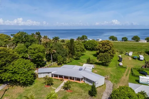 1221 Bacom Point Road Pahokee FL 33476