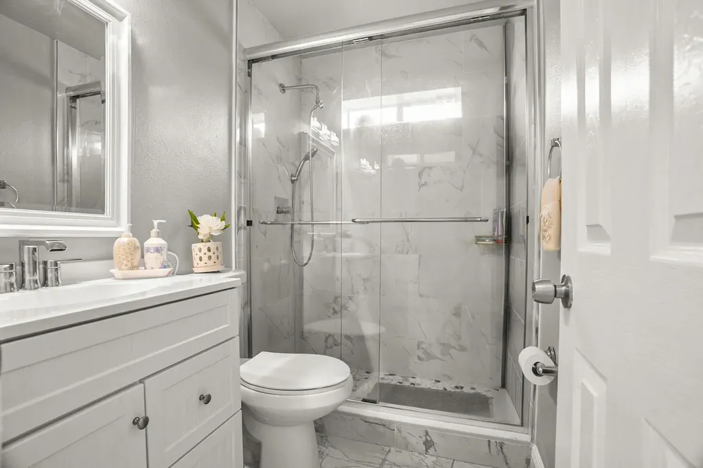 4708 NW 49th Drive Tamarac FL 33319
