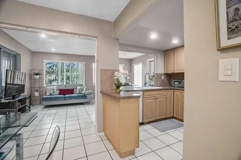 4708 NW 49th Drive Tamarac FL 33319
