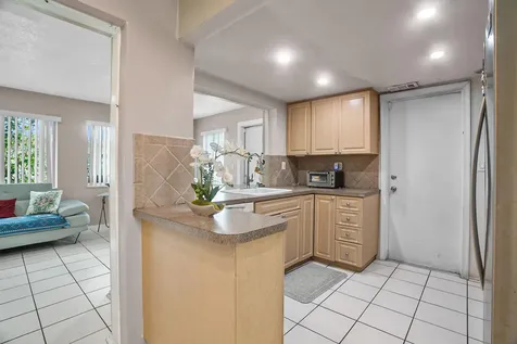 4708 NW 49th Drive Tamarac FL 33319