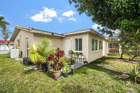 4708 NW 49th Drive Tamarac FL 33319