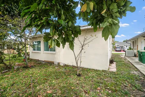 4708 NW 49th Drive Tamarac FL 33319
