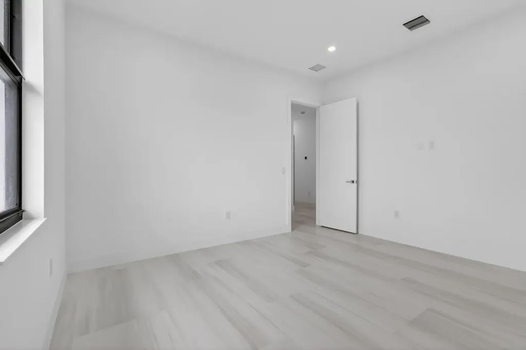 3644 Frog Hollow Loxahatchee FL 33470