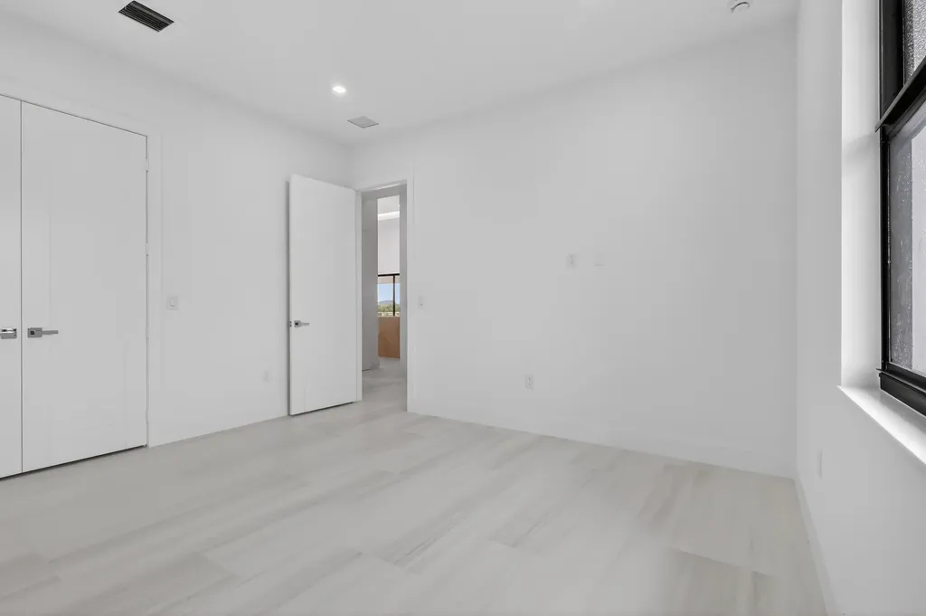 3644 Frog Hollow Loxahatchee FL 33470