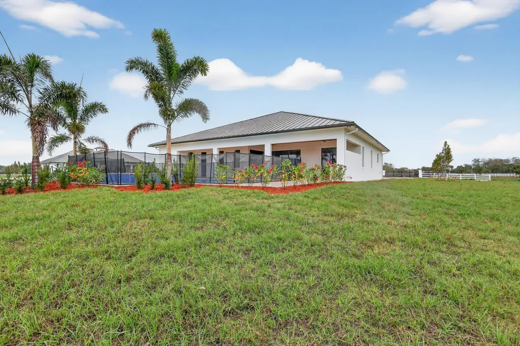 3644 Frog Hollow Loxahatchee FL 33470