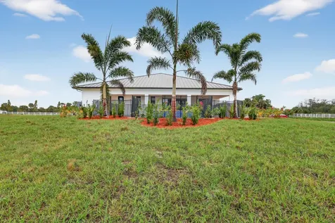 3644 Frog Hollow Loxahatchee FL 33470
