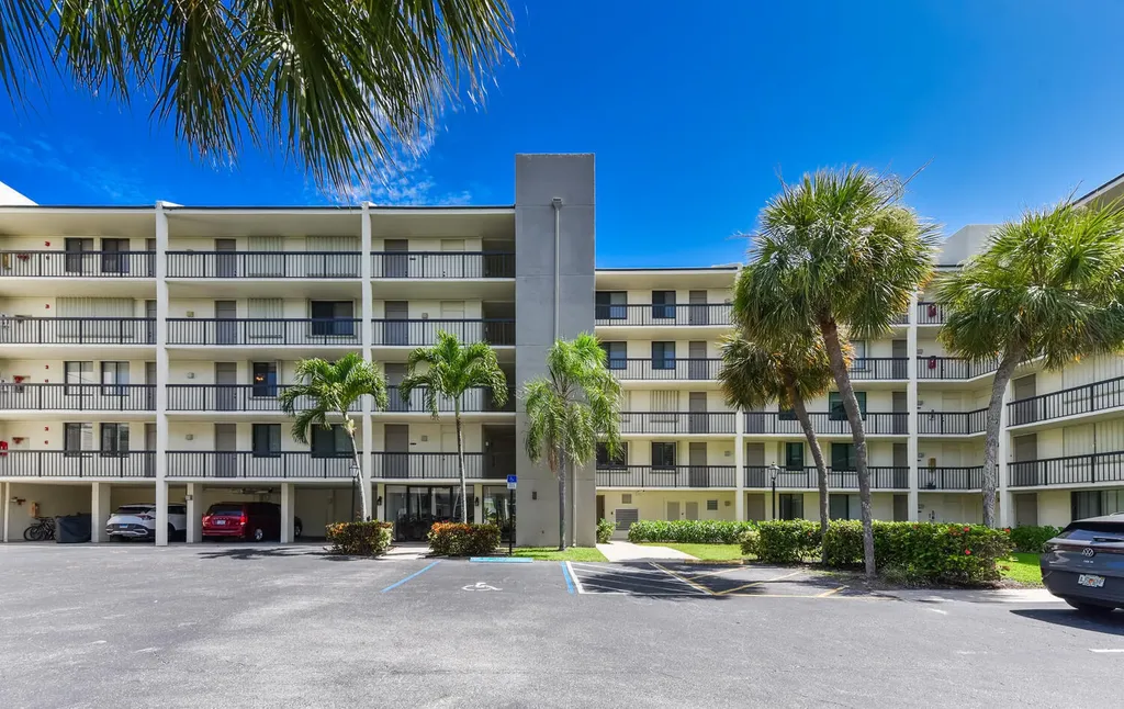 1605 S Us Highway 1 Jupiter FL 33477