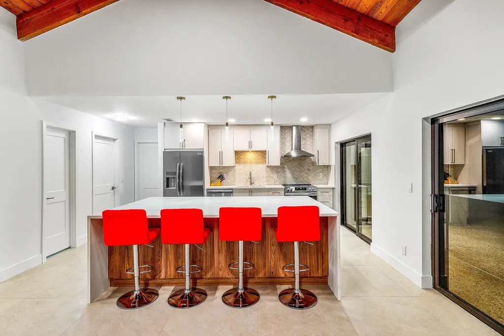 21212 Escondido Way Boca Raton FL 33433
