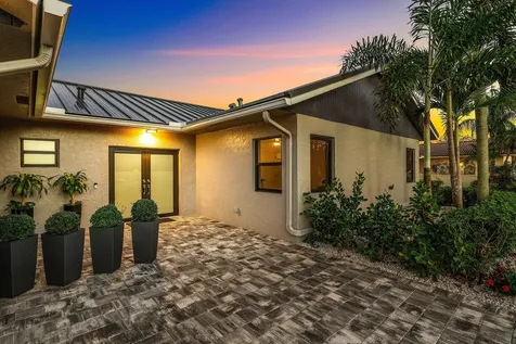 21212 Escondido Way Boca Raton FL 33433