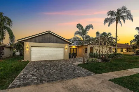 21212 Escondido Way Boca Raton FL 33433