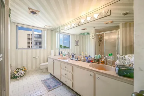 7100 Radice Court Lauderhill FL 33319