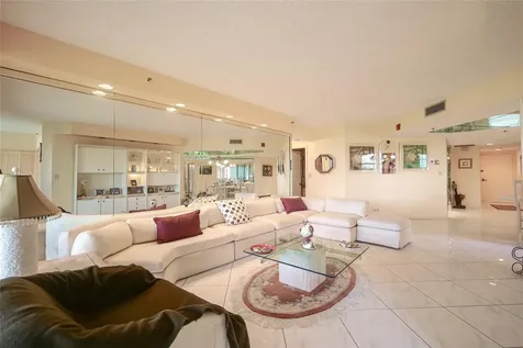 7100 Radice Court Lauderhill FL 33319