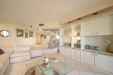 7100 Radice Court Lauderhill FL 33319