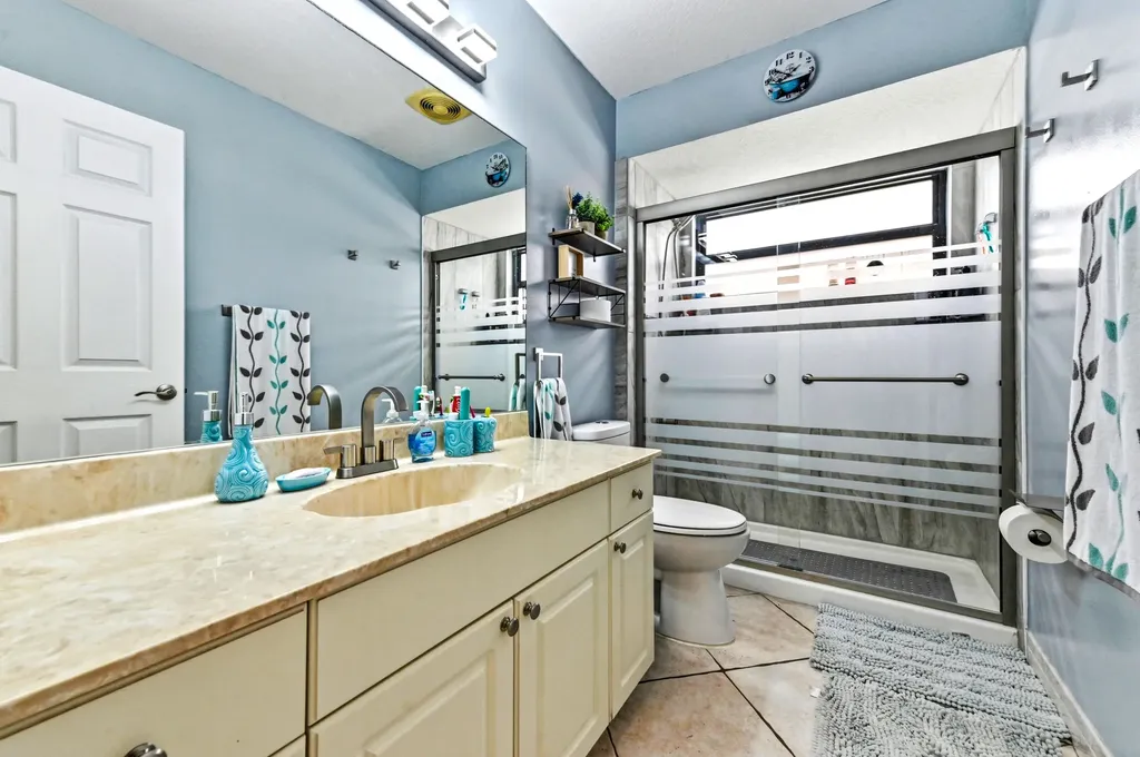 119 Fernwood Crescent Royal Palm Beach FL 33411