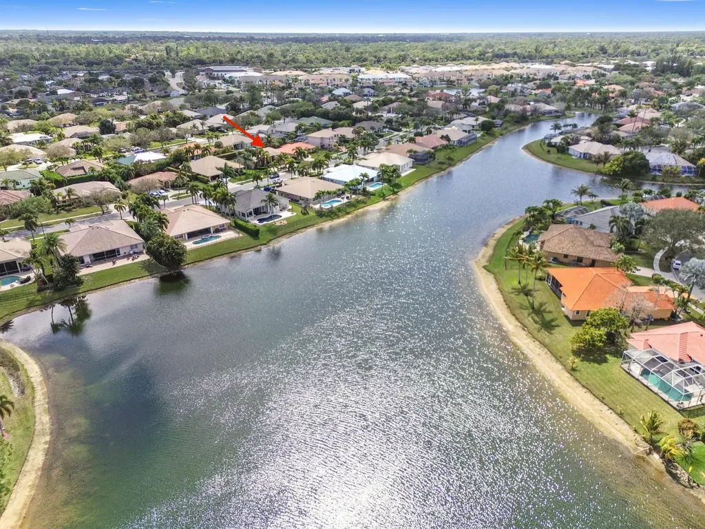 119 Fernwood Crescent Royal Palm Beach FL 33411