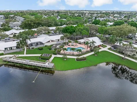 8888 Thumbwood Circle Boynton Beach FL 33436