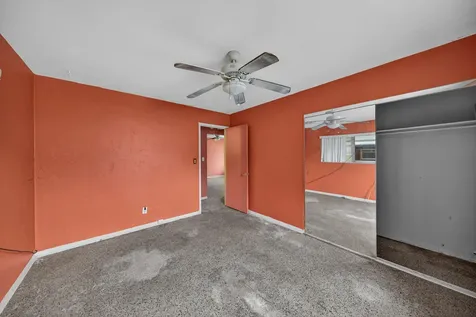 27 NE 17th Avenue Pompano Beach FL 33060