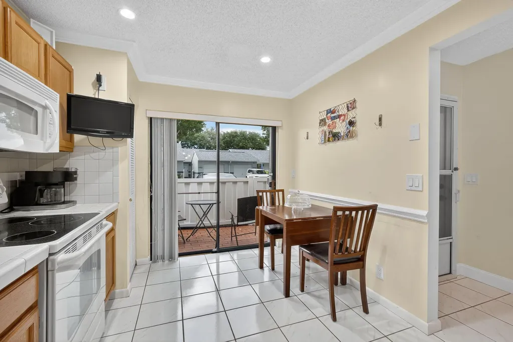 2640 Gately Drive W West Palm Beach FL 33415