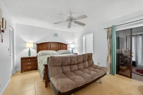 2640 Gately Drive W West Palm Beach FL 33415