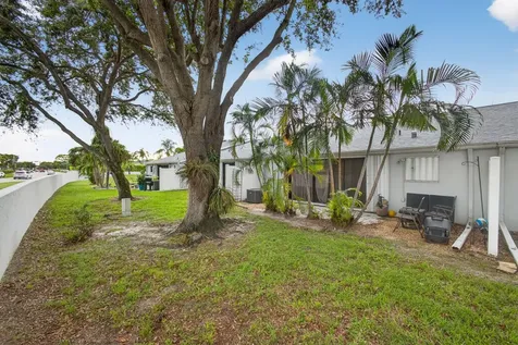 2640 Gately Drive W West Palm Beach FL 33415