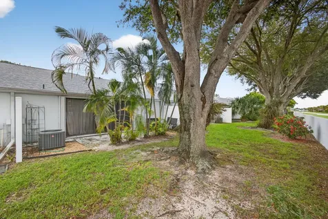 2640 Gately Drive W West Palm Beach FL 33415