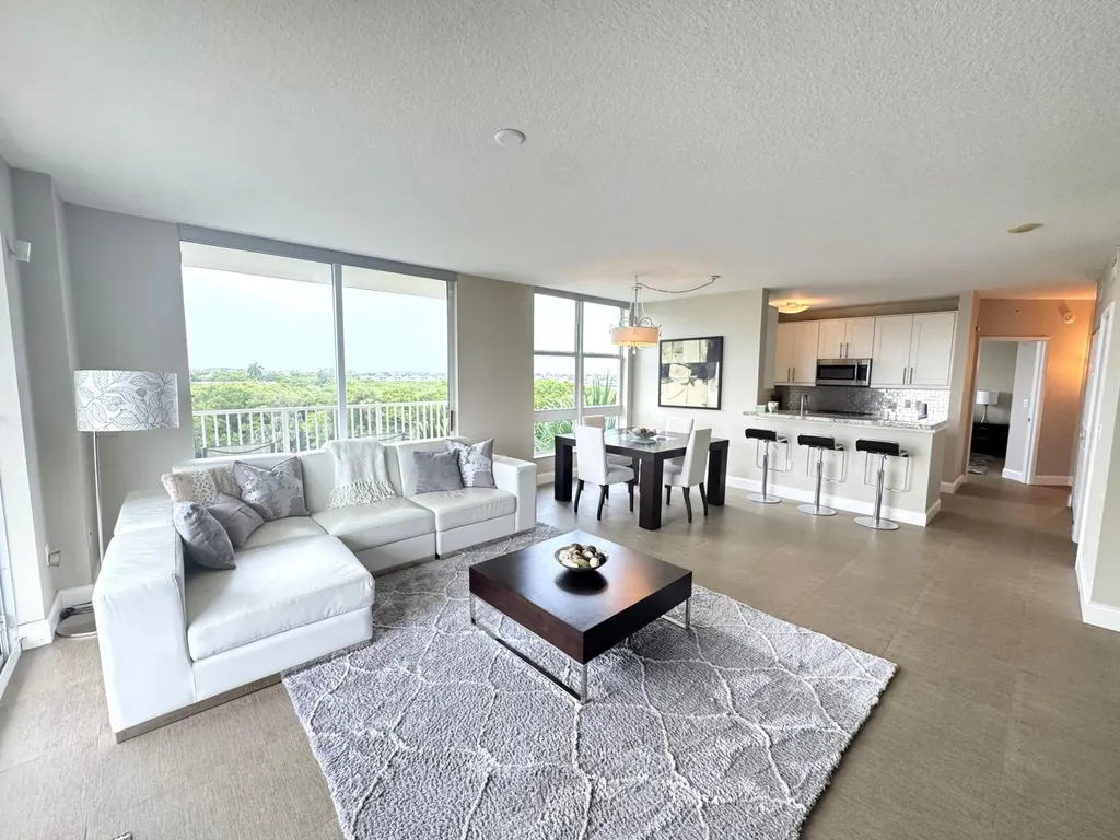 700 E Boynton Beach Boulevard Boynton Beach FL 33435