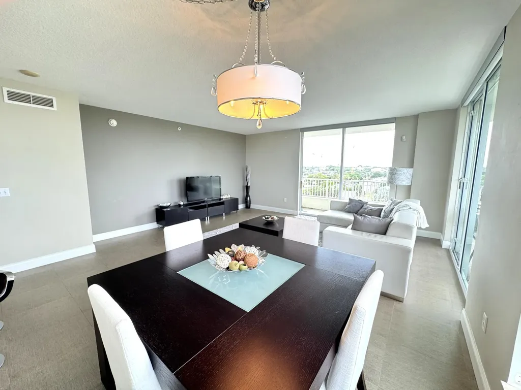 700 E Boynton Beach Boulevard Boynton Beach FL 33435