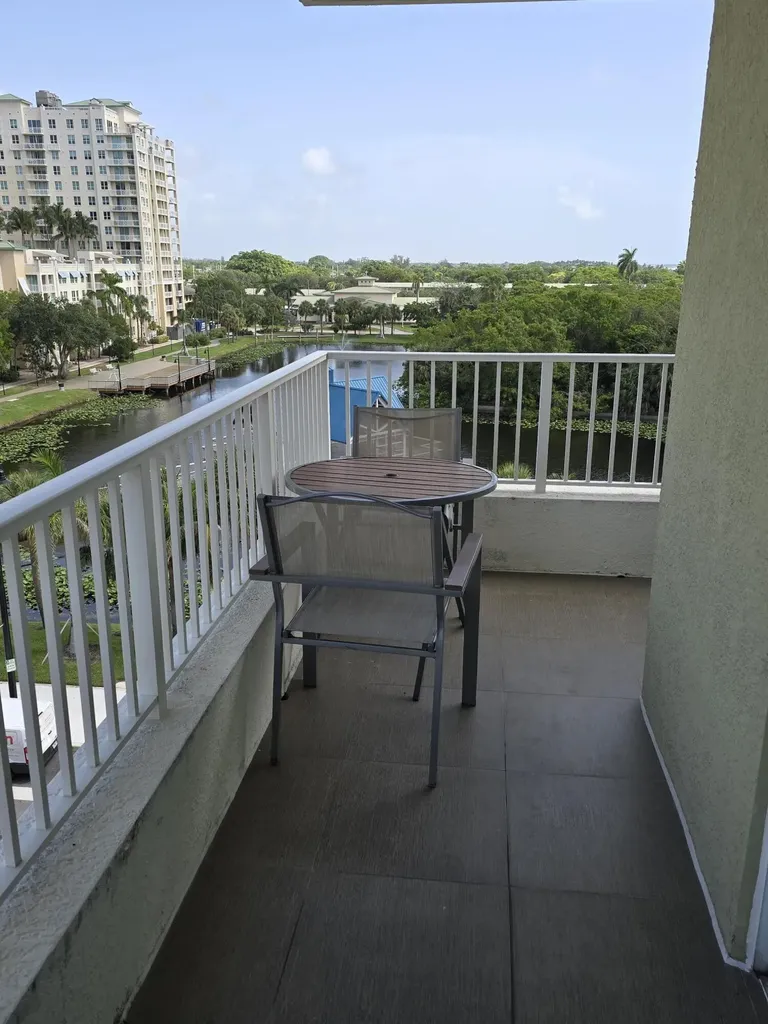 700 E Boynton Beach Boulevard Boynton Beach FL 33435